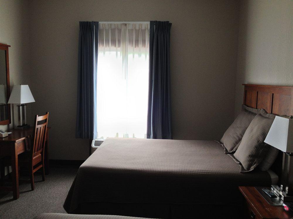 Pleasant Night Inn- Ny Hotel 3*