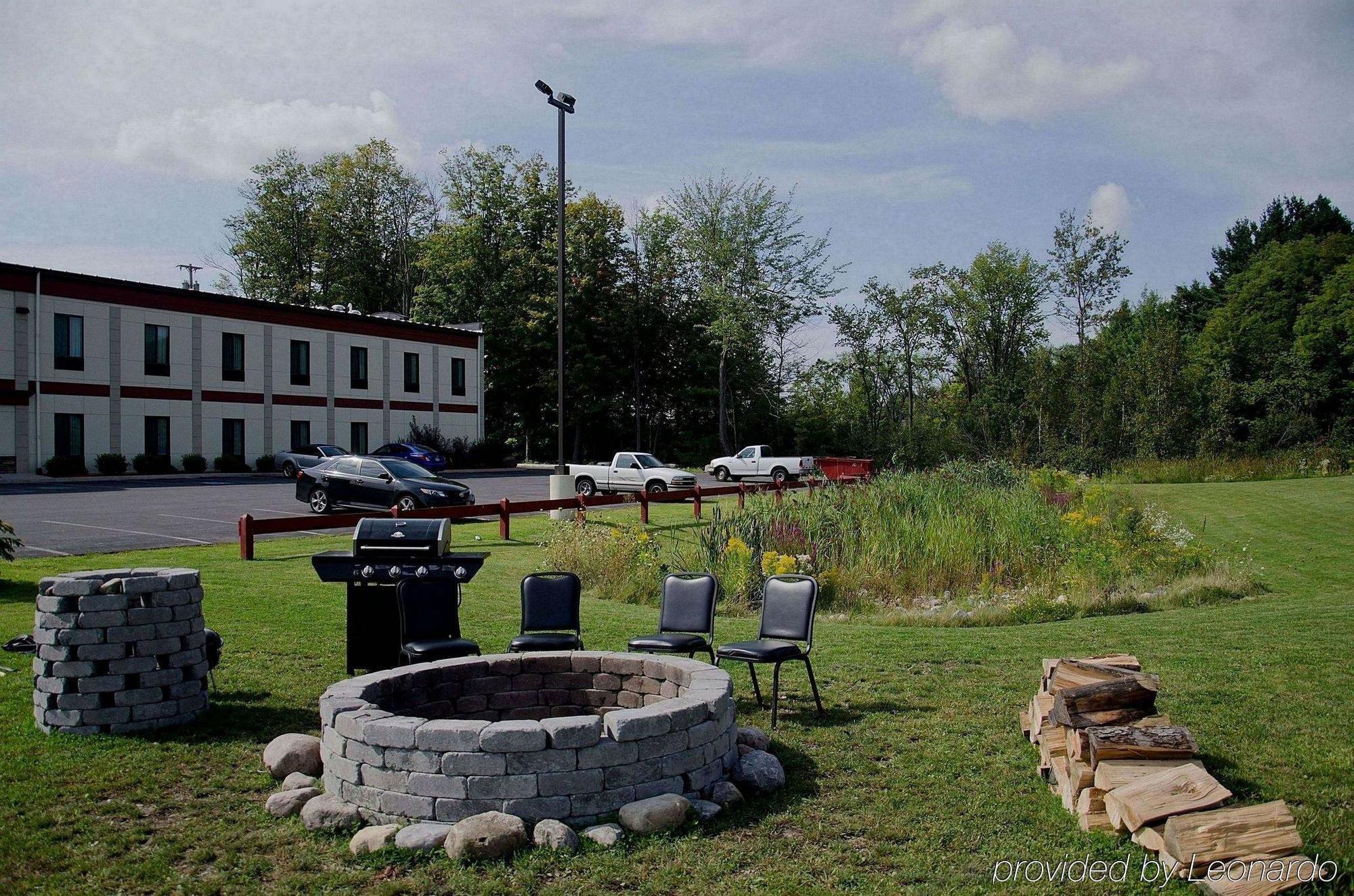 Pleasant Night Inn- Ny 3* Carthage