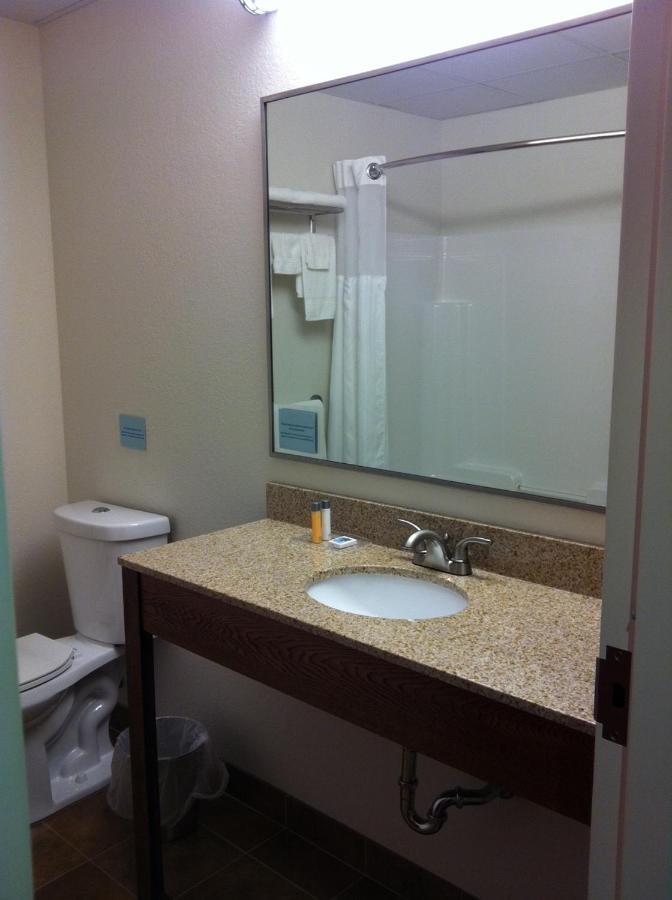 Pleasant Night Inn- Ny Hotel Carthage